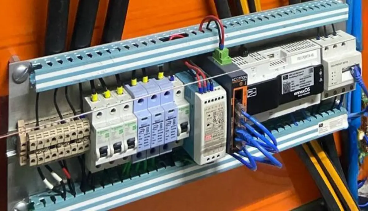 Sistema de gerenciamento Grid Zero da SMA